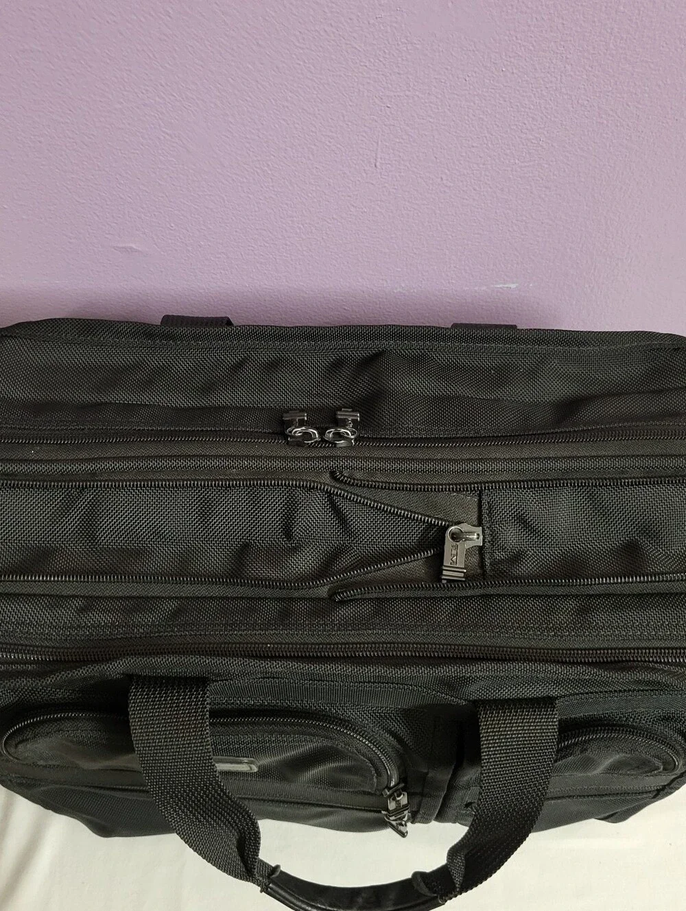 TUMI Alpha Deluxe Shoulder Messenger Bag Multi-Pocket BRIEFCASE Organizer 2621D3